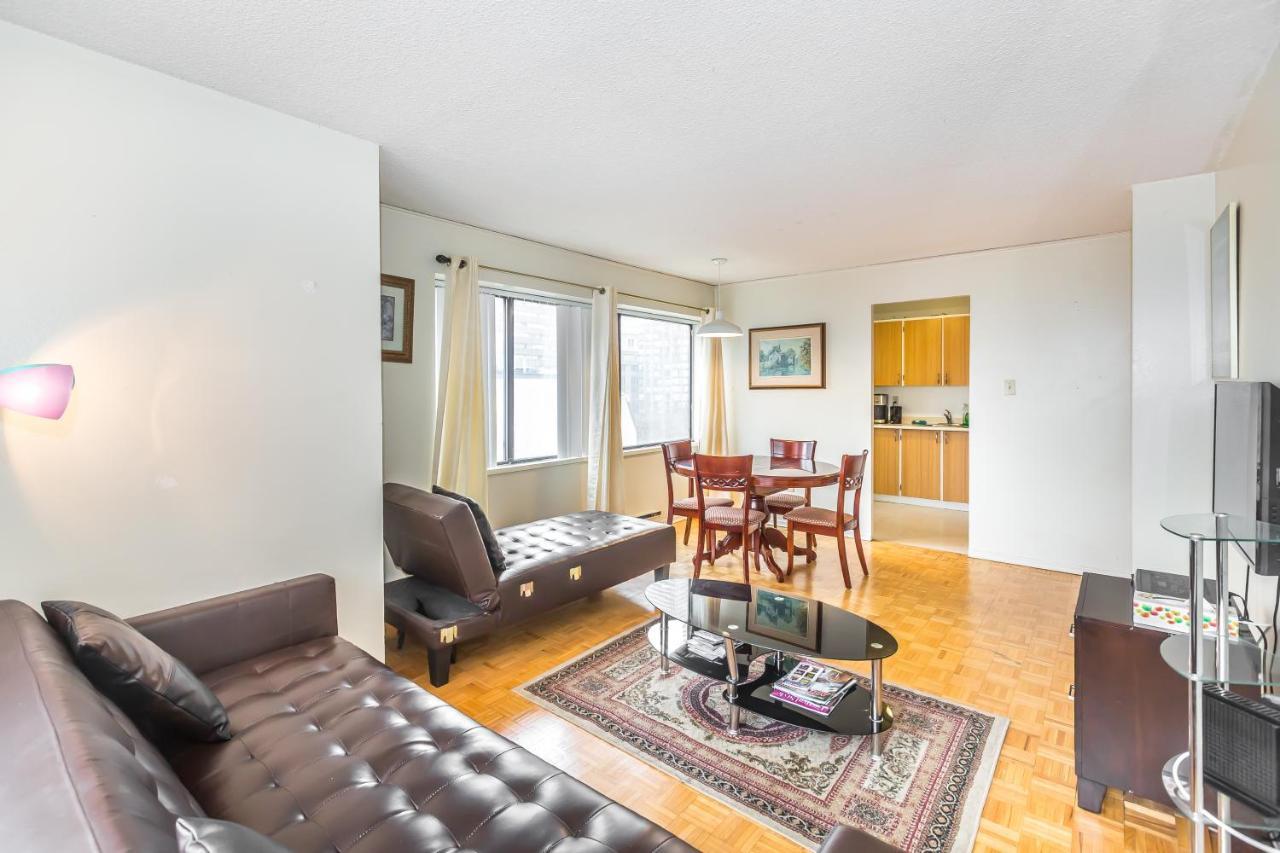 Toronto Furnished Living-Gerard Apartment ภายนอก รูปภาพ