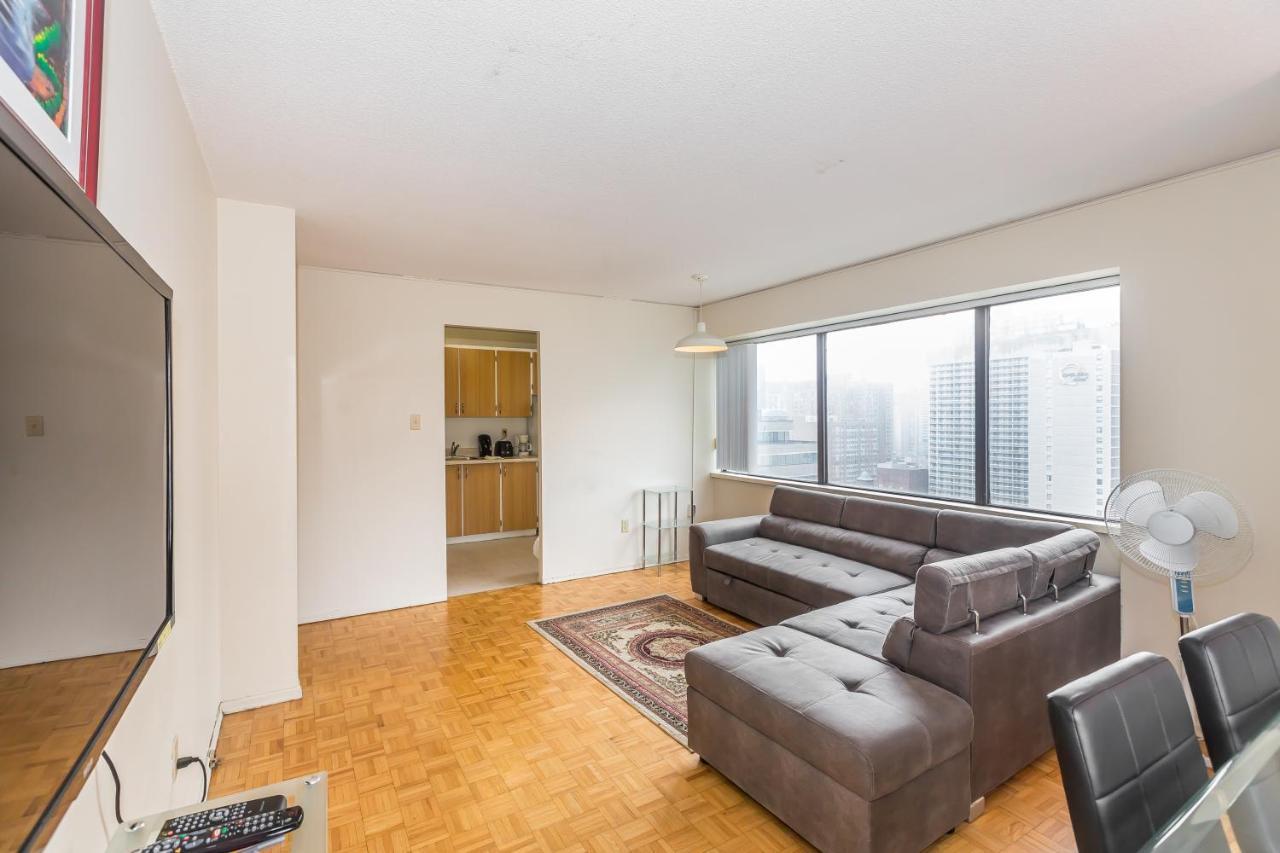 Toronto Furnished Living-Gerard Apartment ภายนอก รูปภาพ