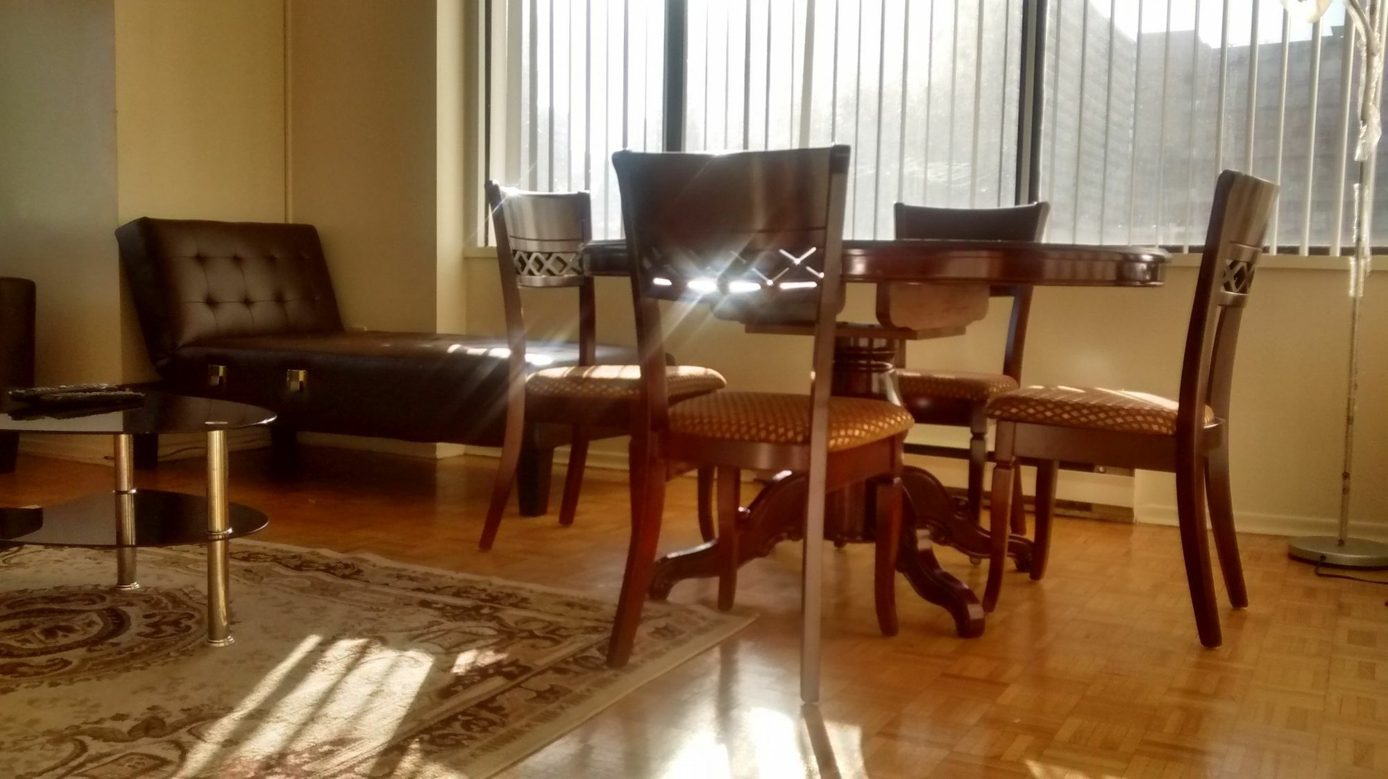 Toronto Furnished Living-Gerard Apartment ภายนอก รูปภาพ
