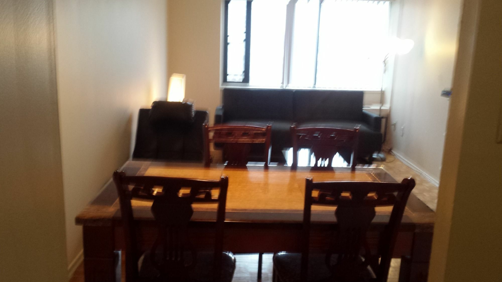 Toronto Furnished Living-Gerard Apartment ภายนอก รูปภาพ