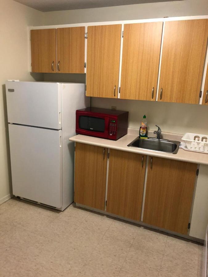 Toronto Furnished Living-Gerard Apartment ภายนอก รูปภาพ
